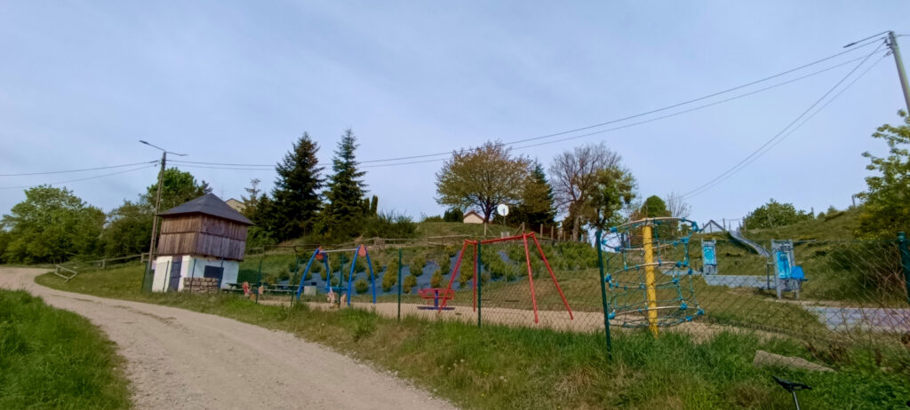 plac zabaw Reszki